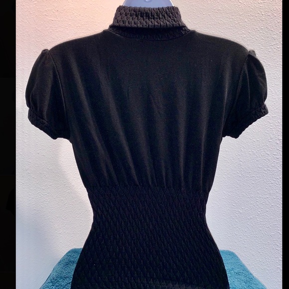 EUC Turtle Neck Top - Picture 2 of 2
